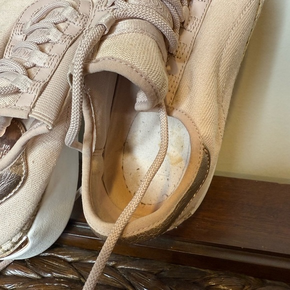 Michael Kors Woman's Finch Lace Up Optic/Ivory - Picture 8 of 12